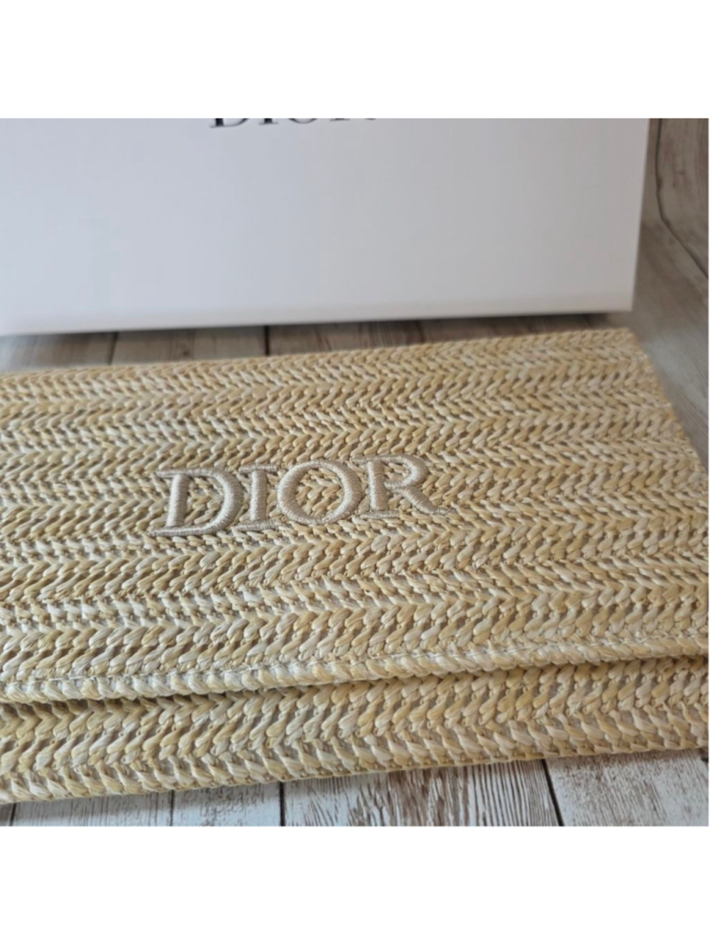 Dior Beige Woven Clutch with Pearl Strap NWOT - Picture 3 of 11
